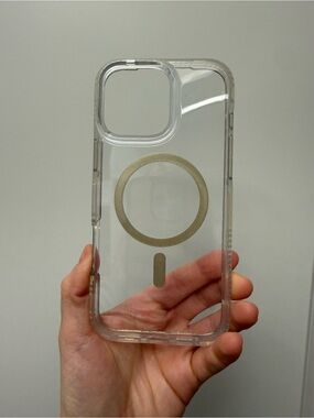 🆓 with purchase Otterbox iPhone 16 Pro Max Case